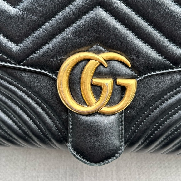 The small GG Marmont top handle bag - Picture 4 of 14